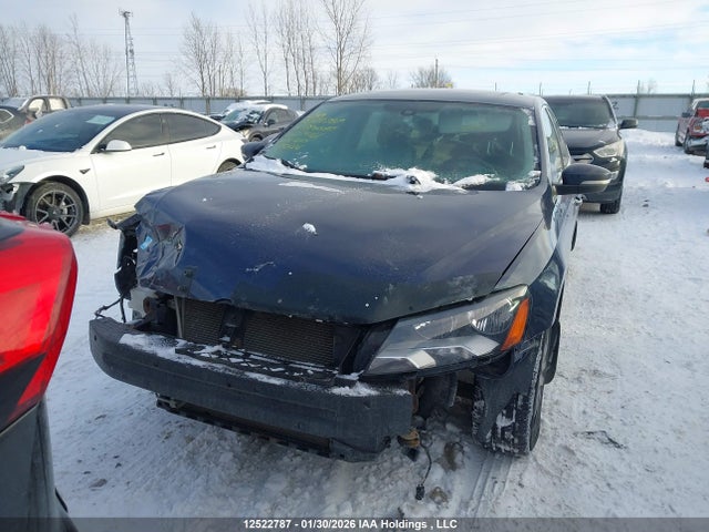 1VWBN7A39EC074161 Volkswagen PASSAT SE