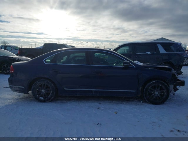 1VWBN7A39EC074161 Volkswagen PASSAT SE