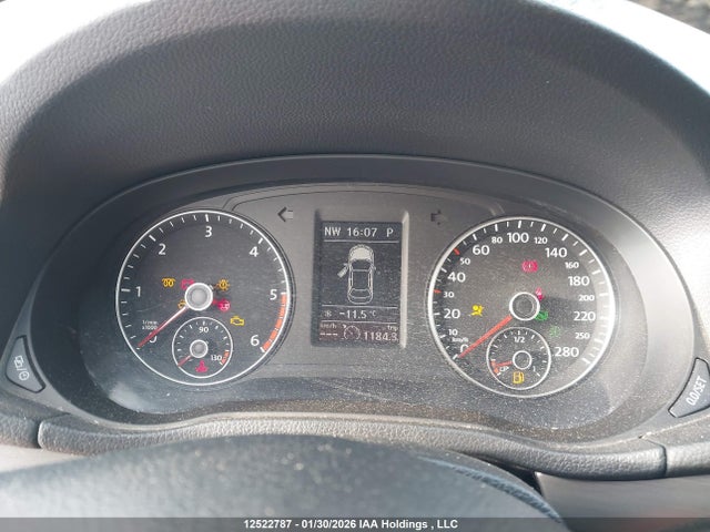 1VWBN7A39EC074161 Volkswagen PASSAT SE