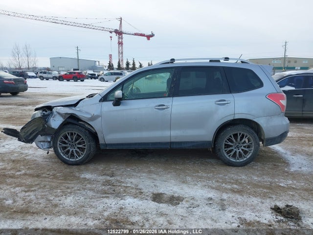 JF2SJHDC1FH841412 Subaru Forester 2.0xt Premium