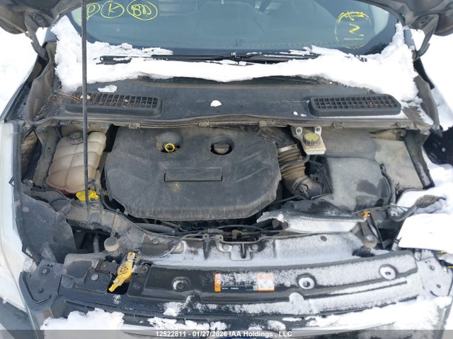 1FMCU9G95GUB63722 Ford ESCAPE SE