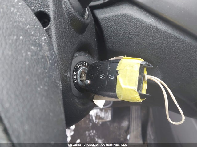 KNAHT8A31G7134533 KIA Rondo