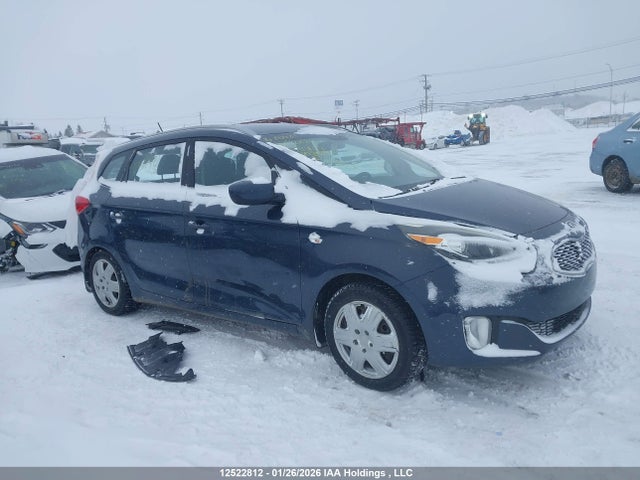 KNAHT8A31G7134533 KIA Rondo