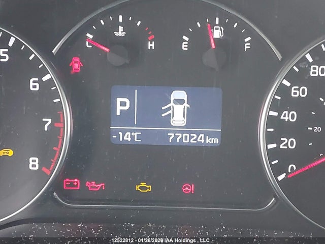 KNAHT8A31G7134533 KIA Rondo