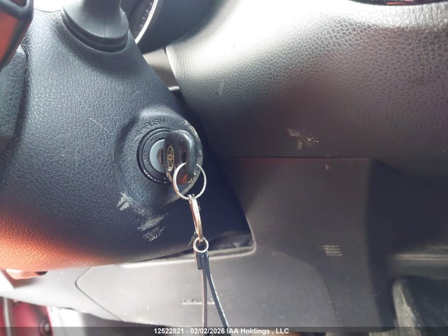 12522821 :رقم المزاد ، NMTKHMBX0JR014352 vin ، 2018 Toyota C-hr Xle/xle Premium مزاد بيع