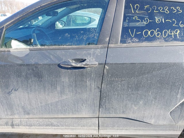 KM8HC3A63RU006049 Hyundai Kona Electric Preferred