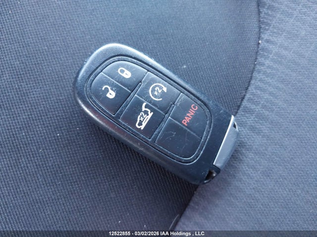 1C4PJMCSXFW587491 Jeep Cherokee Latitude