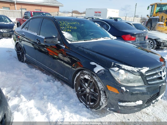 Mercedes-Benz C 300 4matic 2014 WDDGF8AB8EA894526 Image 13
