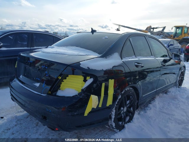 Mercedes-Benz C 300 4matic 2014 WDDGF8AB8EA894526 Image 4