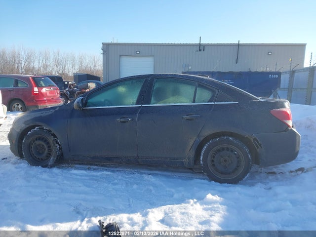 2015 Chevrolet Cruze 1lt მანქანა იყიდება აუქციონზე, vin: 1G1PC5SB2F7113796, აუქციონის ნომერი: 12522871