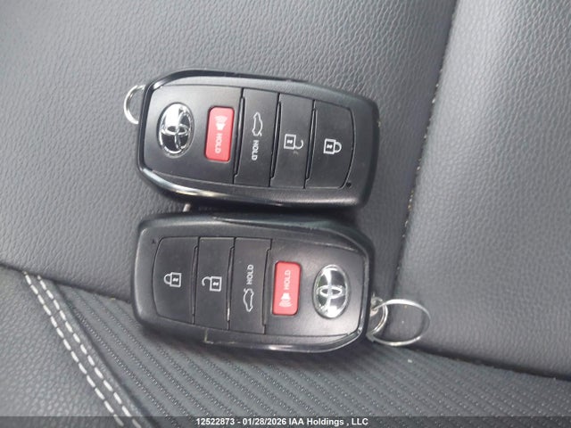 12522873 :رقم المزاد ، 4T1DBADK9SU026553 vin ، 2025 Toyota Camry Xse/xle/le/se مزاد بيع