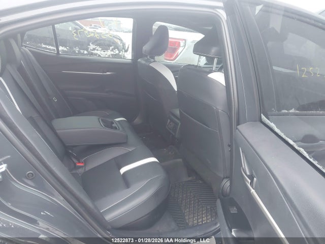 12522873 :رقم المزاد ، 4T1DBADK9SU026553 vin ، 2025 Toyota Camry Xse/xle/le/se مزاد بيع
