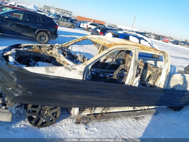 2GCUDEED1R1215757 Chevrolet Silverado 1500 Rst