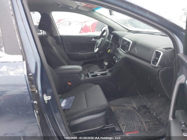 Продаж на аукціоні авто 2021 Kia Sportage, vin: KNDPMCAC6M7870569, номер лоту: 12522889