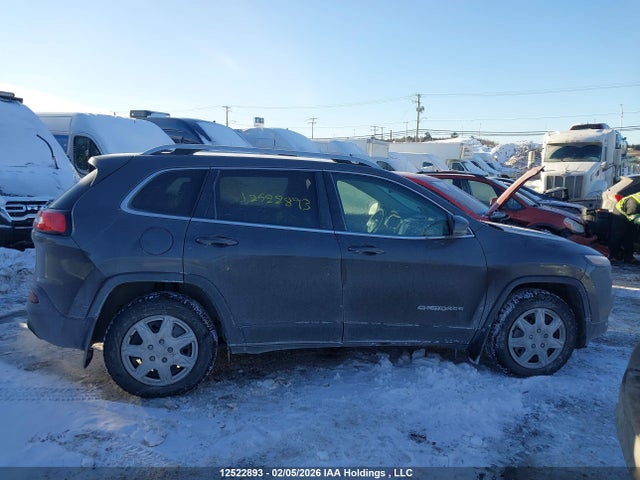 1C4PJMCXXJD536315 Jeep Cherokee Latitude