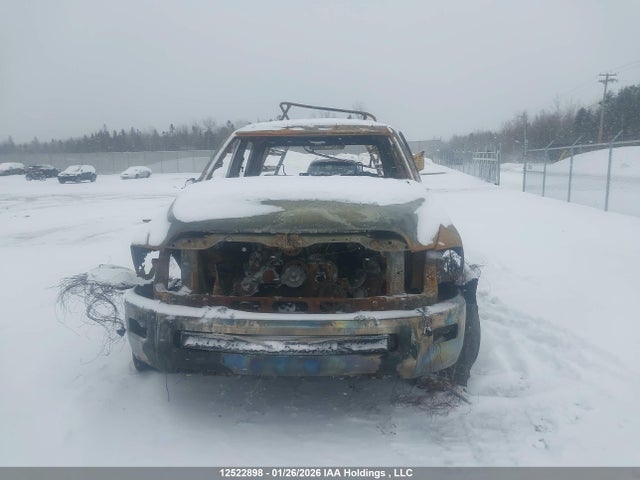 3C6UR5DL8EG319679 RAM 2500 Slt
