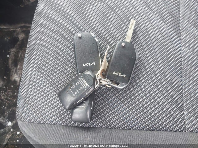 KNDEPCAA8N7248523 KIA Seltos Lx