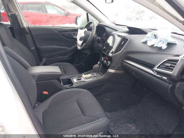 JF2SKEEC3PH401221 Subaru Forester Touring