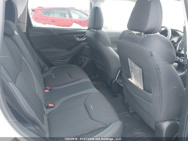 JF2SKEEC3PH401221 Subaru Forester Touring