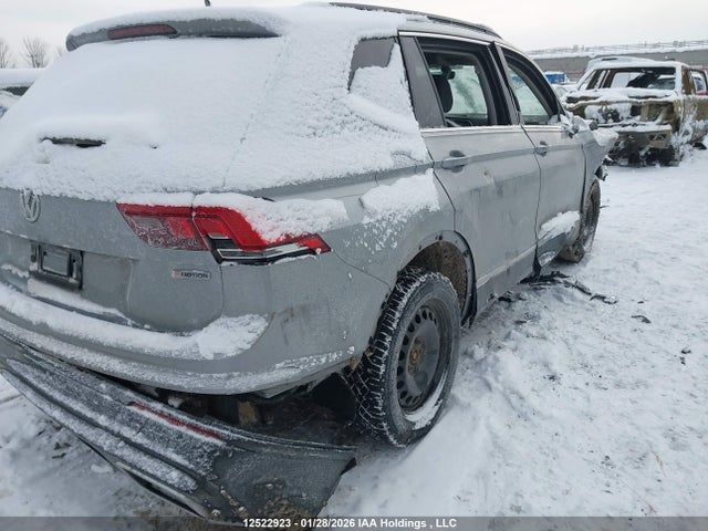 3VV2B7AX0KM171517 Volkswagen Tiguan Comfortline