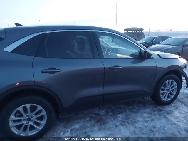 12519721 :رقم المزاد ، 1FMCU9G69NUA52609 vin ، 2022 Ford Escape Se مزاد بيع