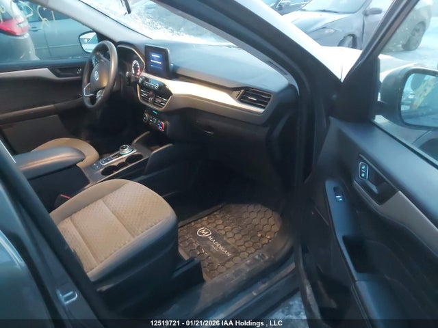 12519721 :رقم المزاد ، 1FMCU9G69NUA52609 vin ، 2022 Ford Escape Se مزاد بيع
