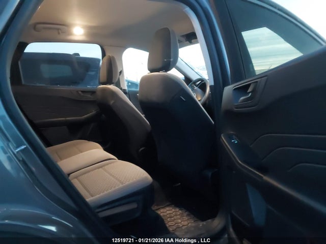12519721 :رقم المزاد ، 1FMCU9G69NUA52609 vin ، 2022 Ford Escape Se مزاد بيع