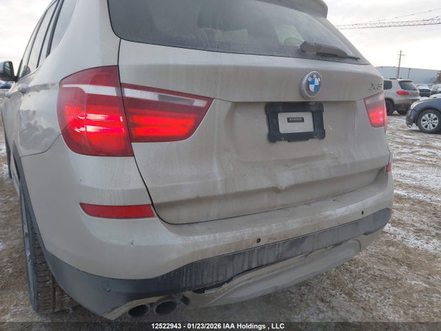 5UXWX9C5XF0D44138 BMW X3 Xdrive28i