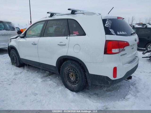 5XYKT3A62EG479267 KIA Sorento