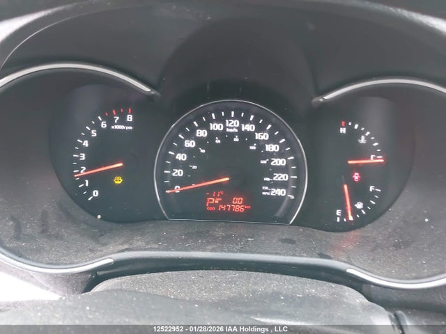 5XYKT3A62EG479267 KIA Sorento
