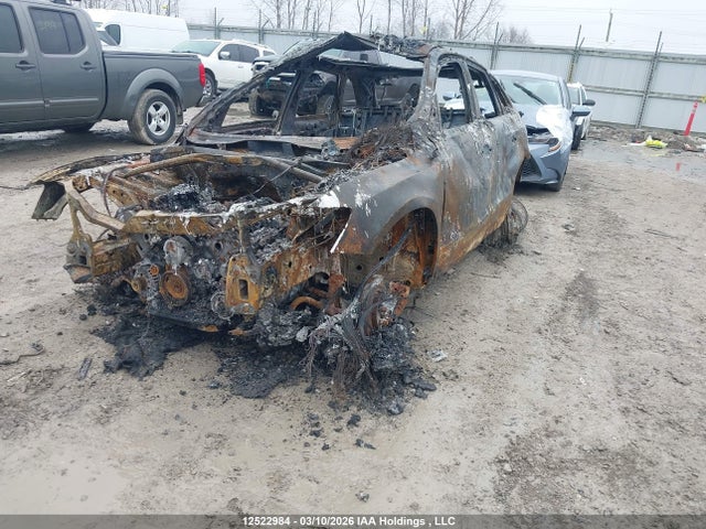 12522984 :رقم المزاد ، WA1CKCFP8CA100241 vin ، 2012 Audi Q5 Premium مزاد بيع