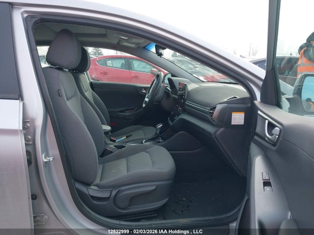 KMHC65LD2MU250440 Hyundai Ioniq Plug-in Hybrid Essential/preferred