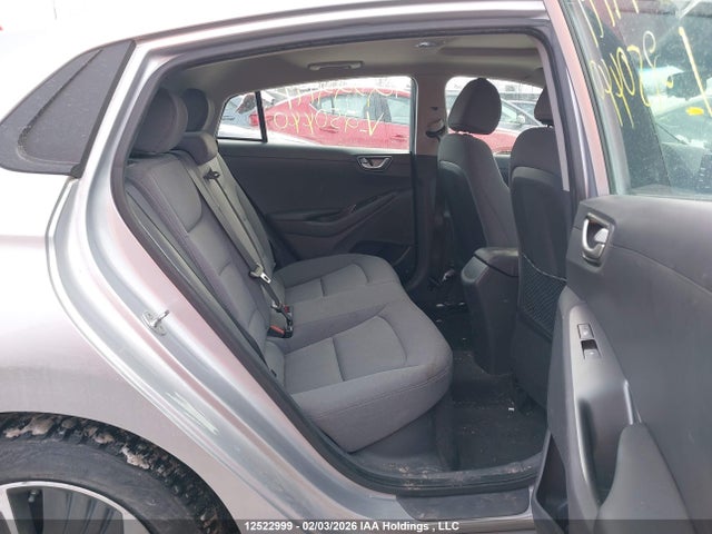 KMHC65LD2MU250440 Hyundai Ioniq Plug-in Hybrid Essential/preferred