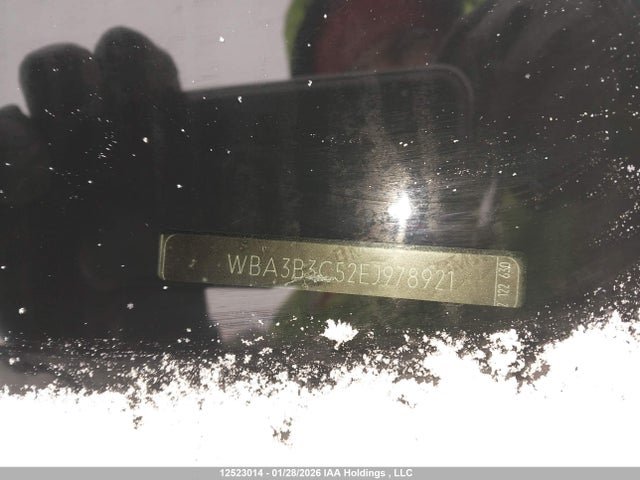 2014 Bmw 328 Xi მანქანა იყიდება აუქციონზე, vin: WBA3B3C52EJ978921, აუქციონის ნომერი: 12523014