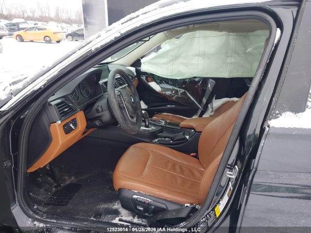 2014 Bmw 328 Xi მანქანა იყიდება აუქციონზე, vin: WBA3B3C52EJ978921, აუქციონის ნომერი: 12523014