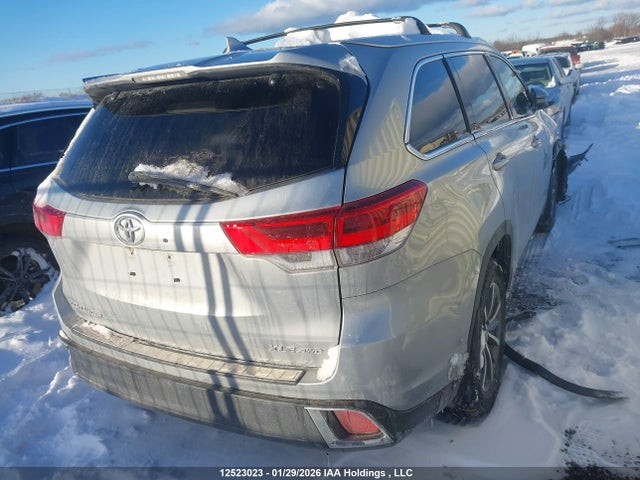 5TDJZRFH0KS610864 Toyota Highlander Xle
