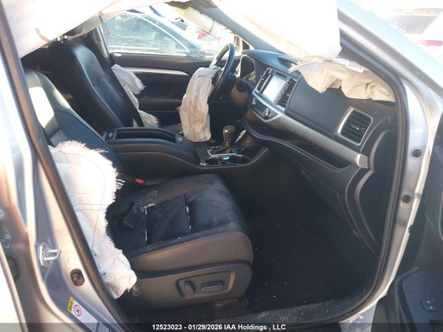5TDJZRFH0KS610864 Toyota Highlander Xle