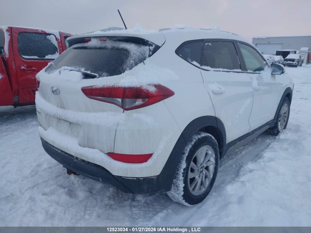 KM8J33A46HU478390 Hyundai Tucson Premium