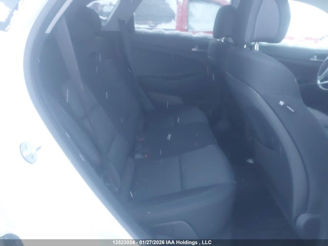 KM8J33A46HU478390 Hyundai Tucson Premium