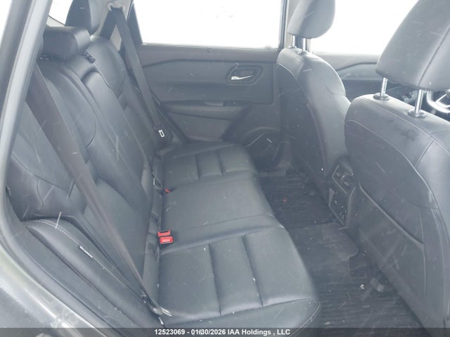 12523069 :رقم المزاد ، JN8BT3CB7PW182452 vin ، 2023 Nissan Rogue Sl مزاد بيع