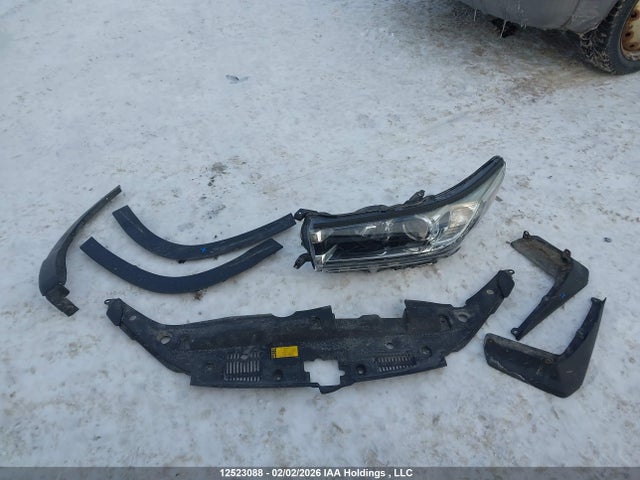12523088 :رقم المزاد ، 5TDJZRFH8HS517597 vin ، 2017 Toyota Highlander Xle مزاد بيع