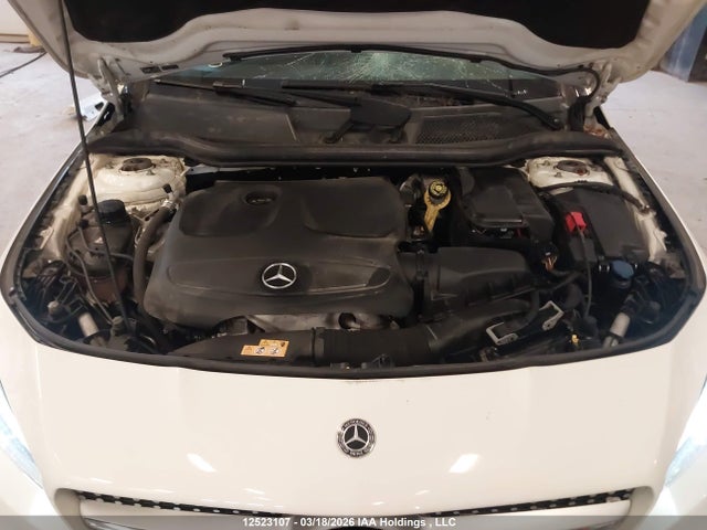 WDDSJ4GB6JN576707 Mercedes-Benz CLA 250 4MATIC