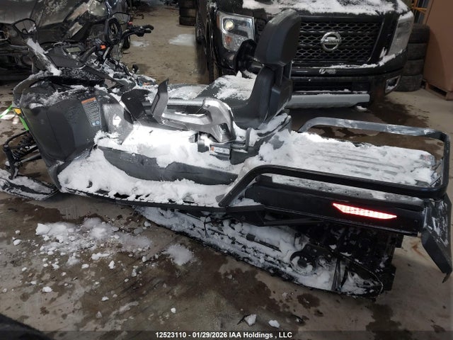 YH2SARRD1RR000225 Skidoo Expedition