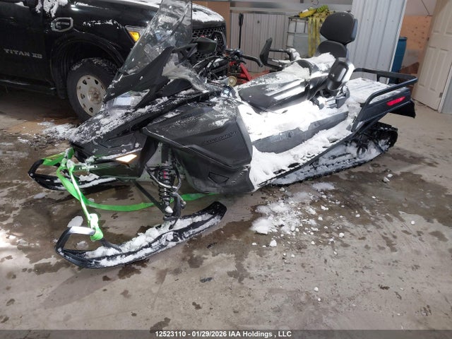 YH2SARRD1RR000225 Skidoo Expedition