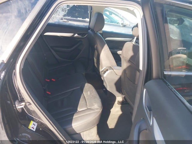 WA1JCCFS3JR028792 Audi Q3 Premium Plus