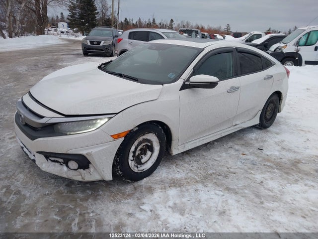 Honda Civic Touring 2016 2HGFC1F94GH100879 Image 2