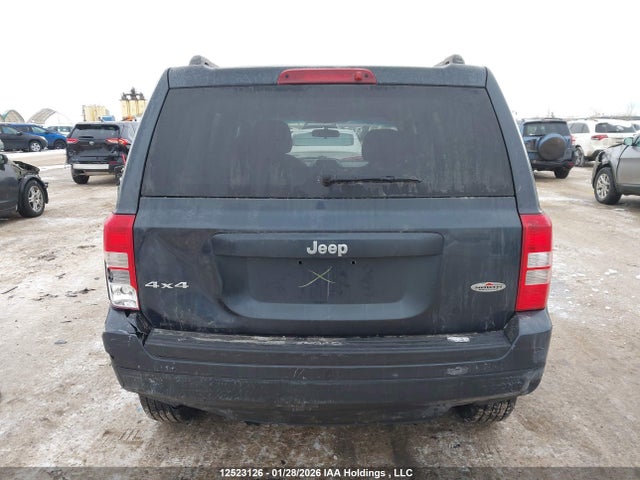 1C4NJRAB3FD100859 Jeep Patriot Sport/north