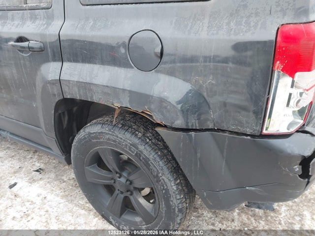 1C4NJRAB3FD100859 Jeep Patriot Sport/north
