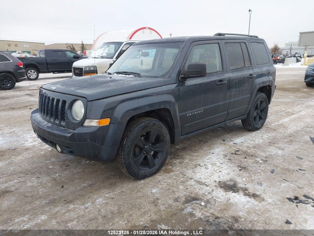 1C4NJRAB3FD100859 Jeep Patriot Sport/north