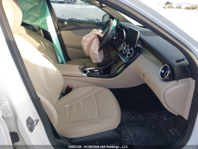 55SWF4KB7HU179924 Mercedes-Benz C 300 4matic